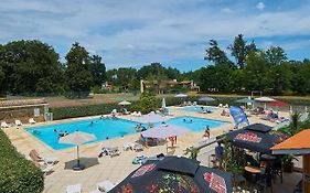 Résidence Château De Salles Salles (gironde) 4*