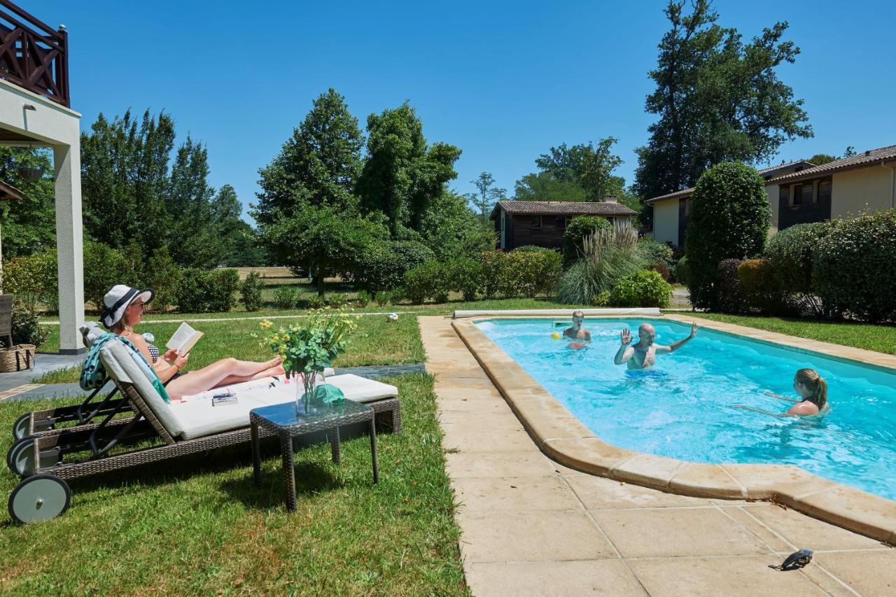 Résidence Château de Salles Salles  Extérieur photo